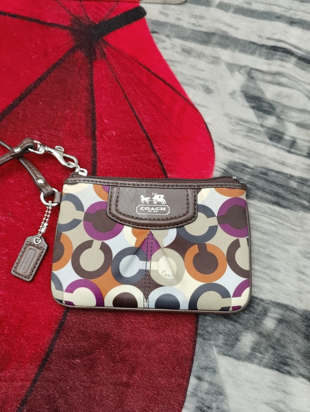 Coach Op-art Sateen Wristlet